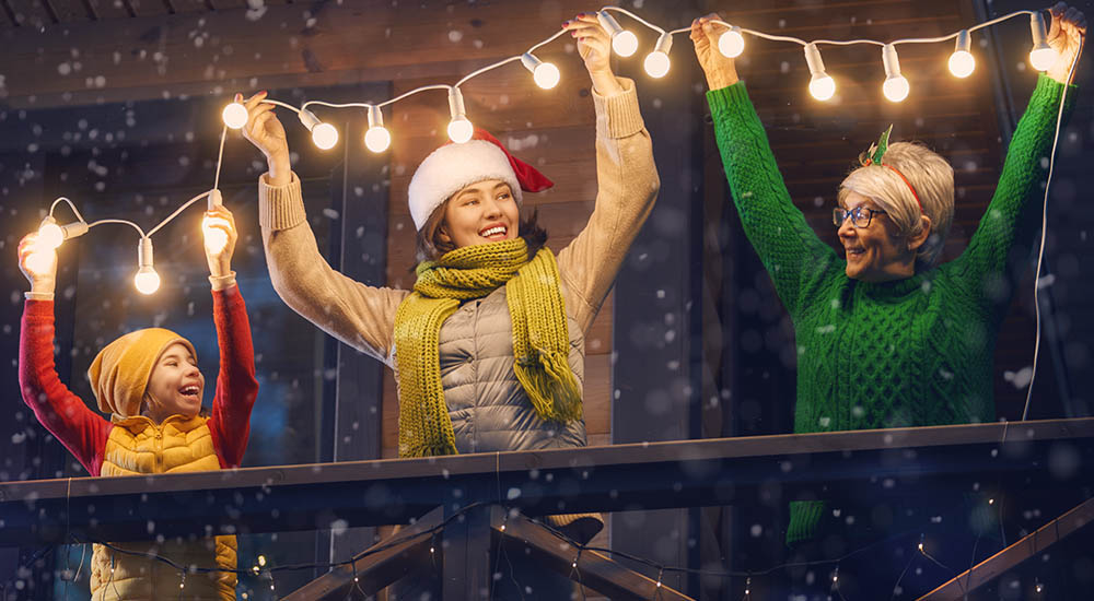 Hanging holiday decorations